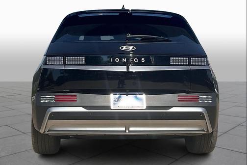 Abyss Black 2025 Hyundai IONIQ 5 SEL