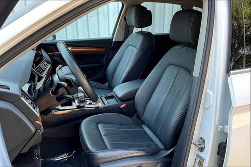 2021 Audi Q5 45 Premium