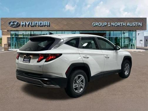 Serenity White Pearl 2026 Hyundai TUCSON SE