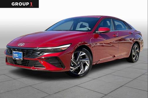 2025 Hyundai ELANTRA SEL