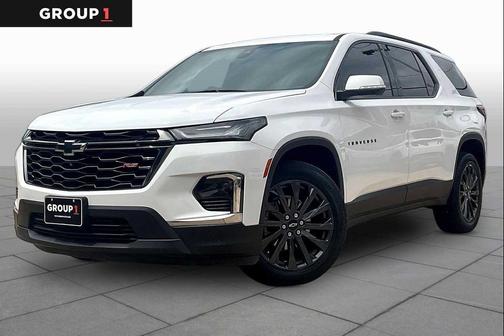 Summit White 2023 Chevrolet Traverse RS