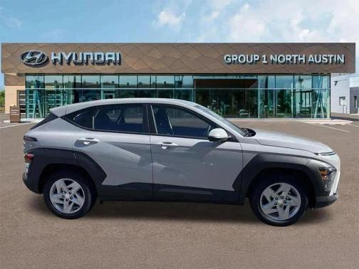 Cyber Gray Metallic 2026 Hyundai KONA SE