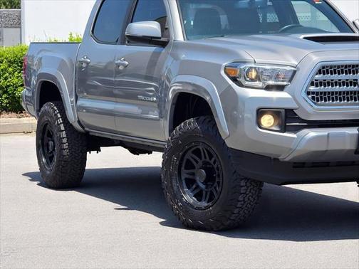 2016 Toyota Tacoma TRD Sport