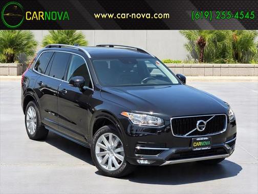 2016 Volvo XC90 T6 Momentum