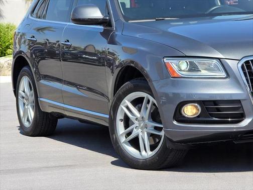 2017 Audi Q5 2.0T Premium Plus