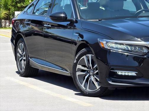2018 Honda Accord Hybrid Touring