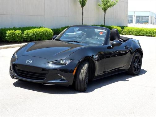2022 Mazda MX-5 Miata Sport