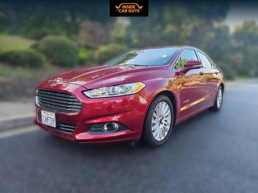 2015 Ford Fusion Hybrid SE