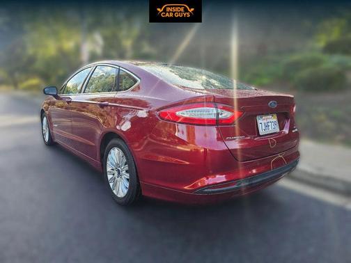 2015 Ford Fusion Hybrid SE