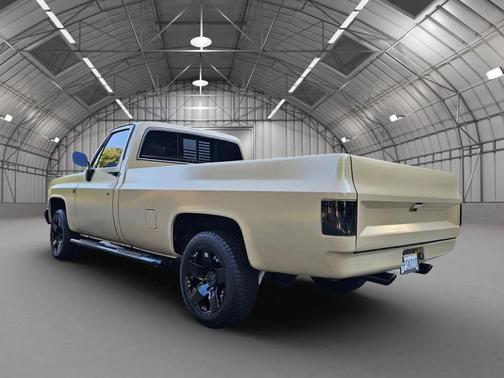 1984 GMC Pickup Truck Base