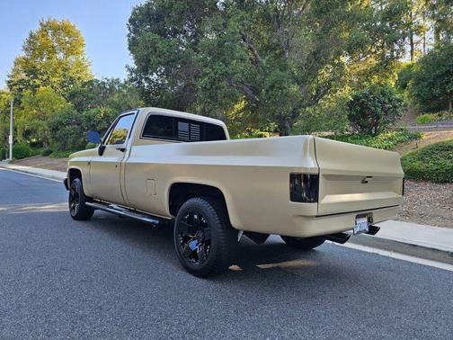 1984 GMC Pickup Truck Base