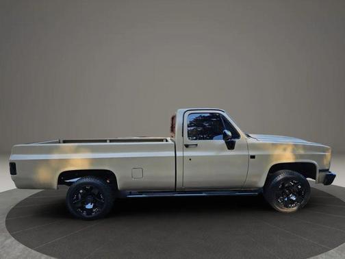 1984 GMC Pickup Truck Base