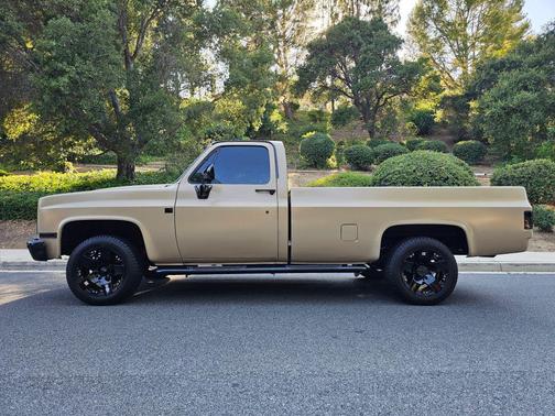 1984 GMC Pickup Truck Base