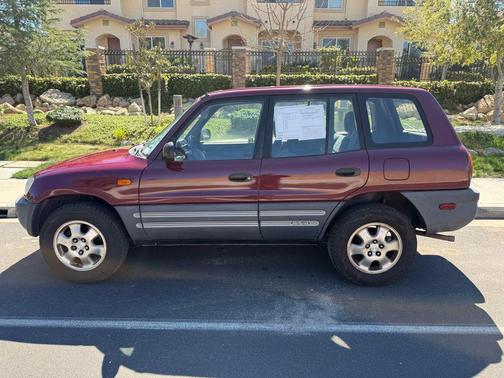 1997 Toyota RAV4 Base