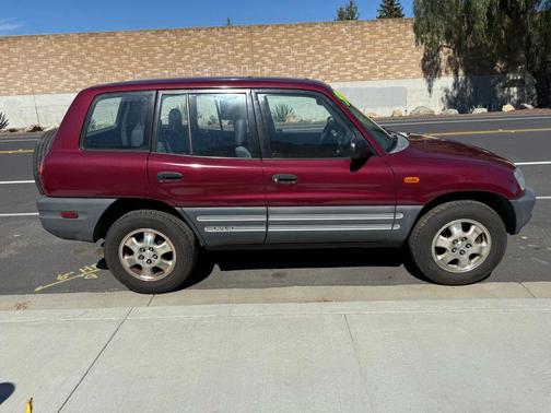 1997 Toyota RAV4 Base