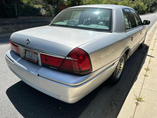 Silver Frost Clearcoat Metallic 2001 Mercury Grand Marquis LS