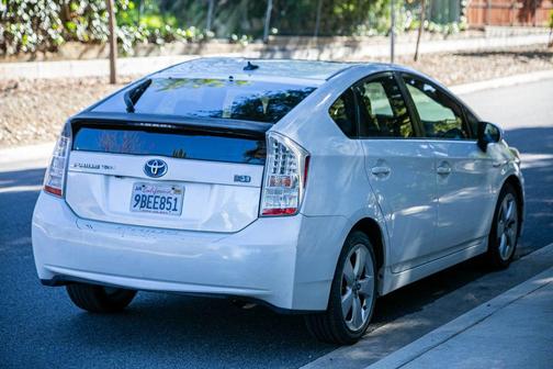 2010 Toyota Prius V