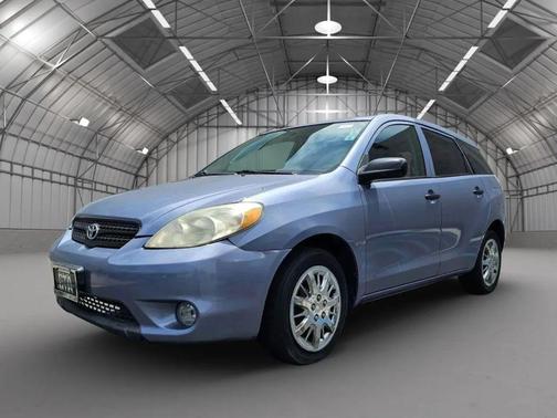 2005 Toyota Matrix Base