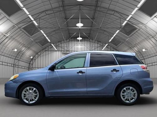 2005 Toyota Matrix Base