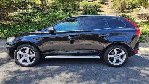 2013 Volvo XC60 T6 R-Design