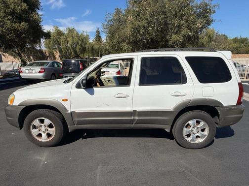 2001 Mazda Tribute ES V6
