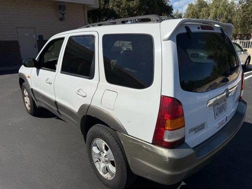 2001 Mazda Tribute ES V6