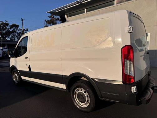 2016 Ford Transit-150 Base