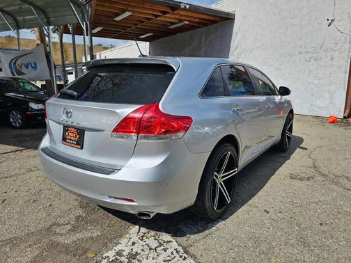 2011 Toyota Venza Base