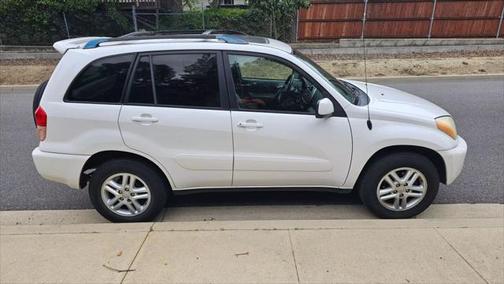 2002 Toyota RAV4 Base