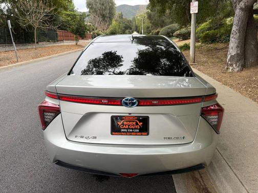 2018 Toyota Mirai Base