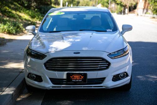 White 2015 Ford Fusion Titanium