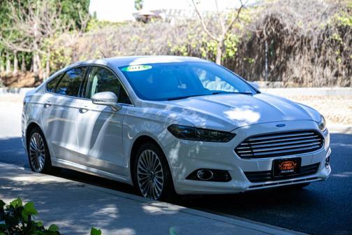 White 2015 Ford Fusion Titanium