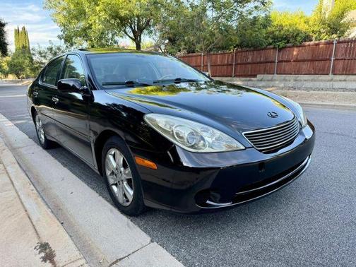 Black 2005 Lexus ES 330