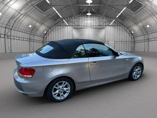 2009 BMW 128 128i Convertible 2D
