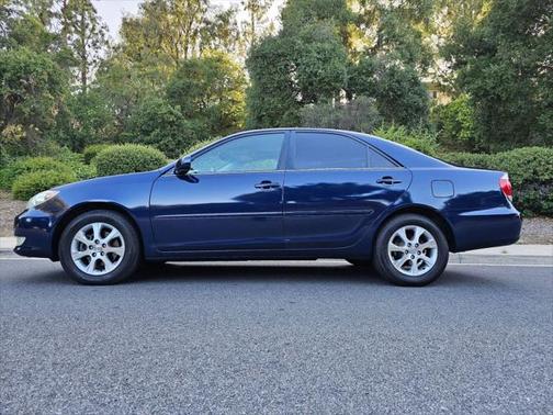 2005 Toyota Camry XLE V6