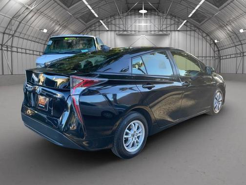 2017 Toyota Prius Two