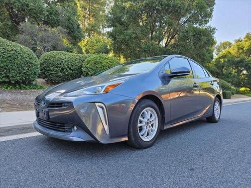 2021 Toyota Prius XLE