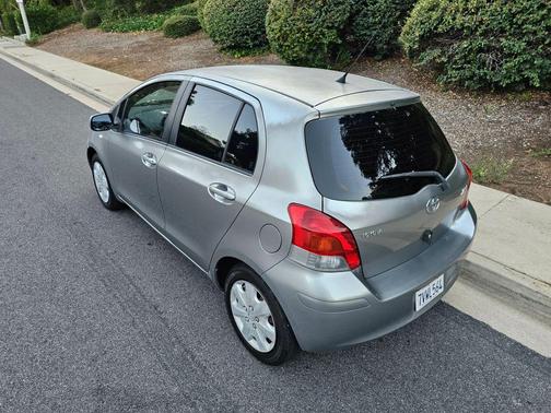 2010 Toyota Yaris Base