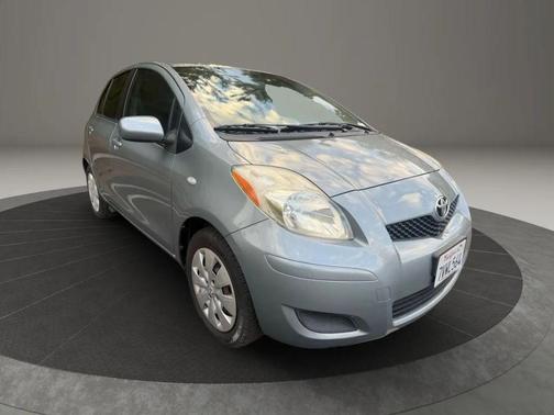 2010 Toyota Yaris Base