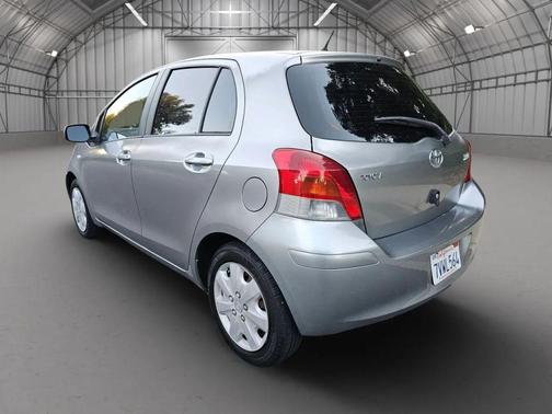 2010 Toyota Yaris Base