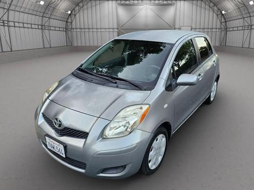 2010 Toyota Yaris Base