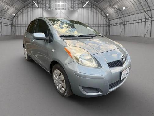 2010 Toyota Yaris Base