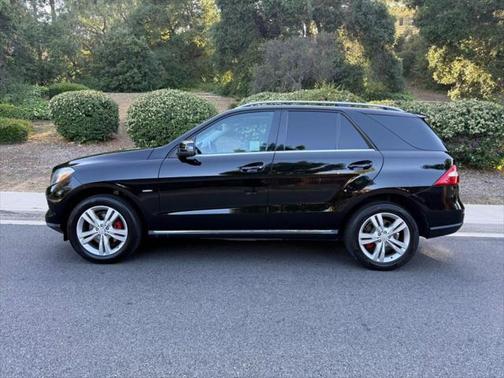2012 Mercedes-Benz M-Class 4MATIC