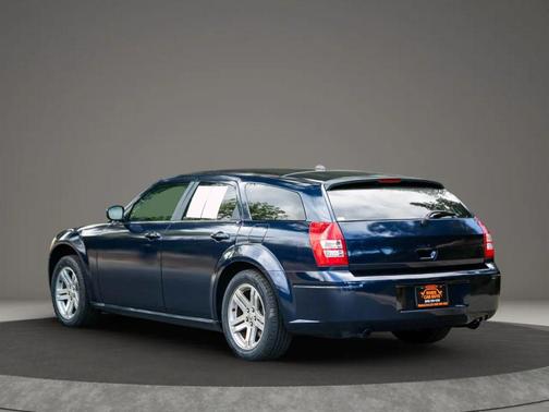 2005 Dodge Magnum RT