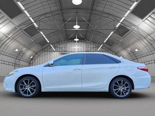 2015 Toyota Camry XSE