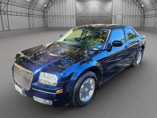 2005 Chrysler 300 Touring