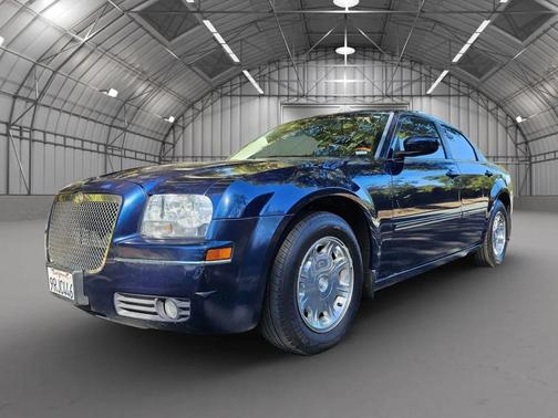 2005 Chrysler 300 Touring