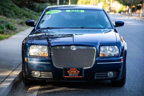 2005 Chrysler 300 Touring