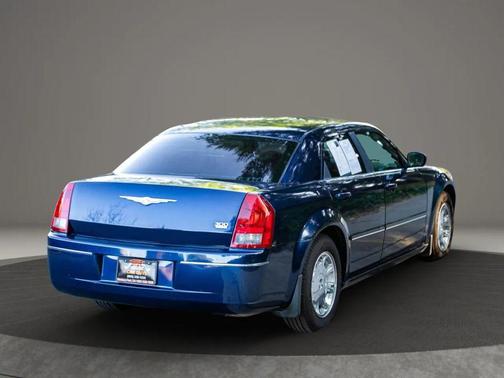 2005 Chrysler 300 Touring