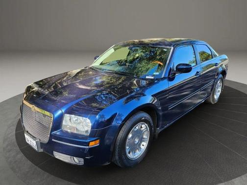 2005 Chrysler 300 Touring